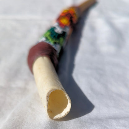 
Huni Kuin Beaded Bone Tepi Applicator Hapay
